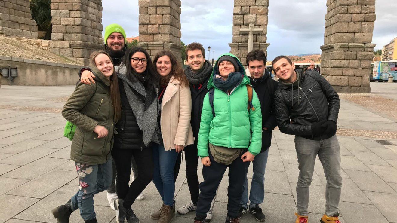 Как стать волонтером, пожить в Европе и выучить испанский (и не только)